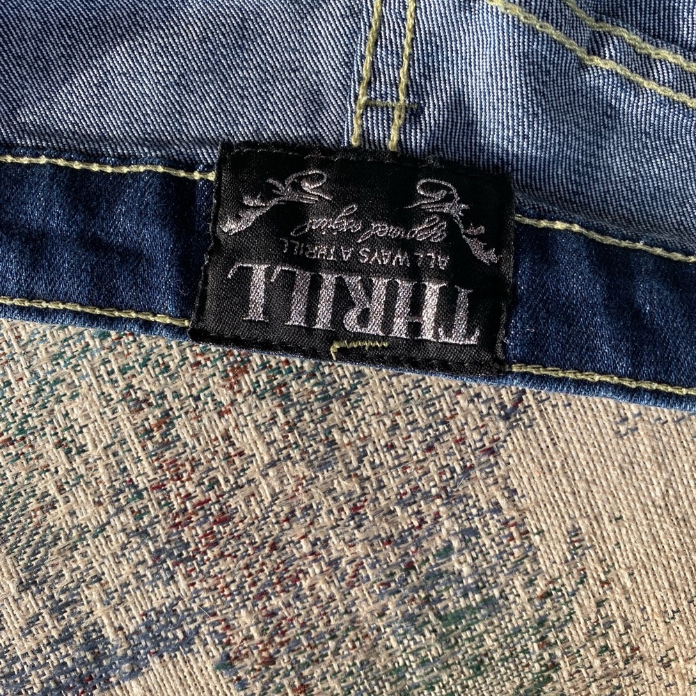 Super cute blingy short shorts